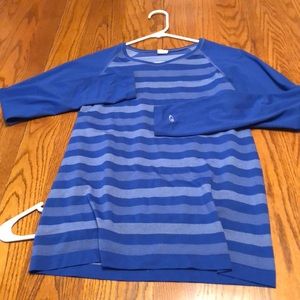 Long sleeve top